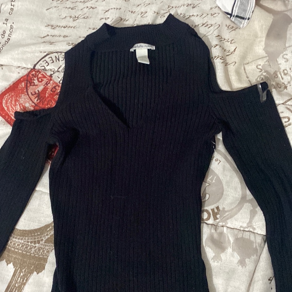 Ribbed Sleeved Cutout body-con dress